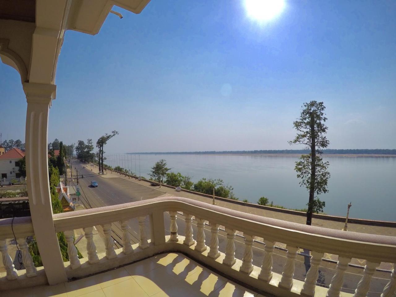 Hengheng II Guest House Кратьє Екстер'єр фото