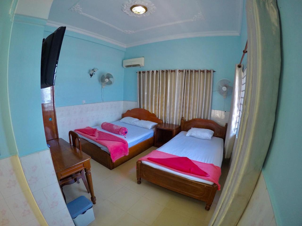 Hengheng II Guest House Кратьє Екстер'єр фото